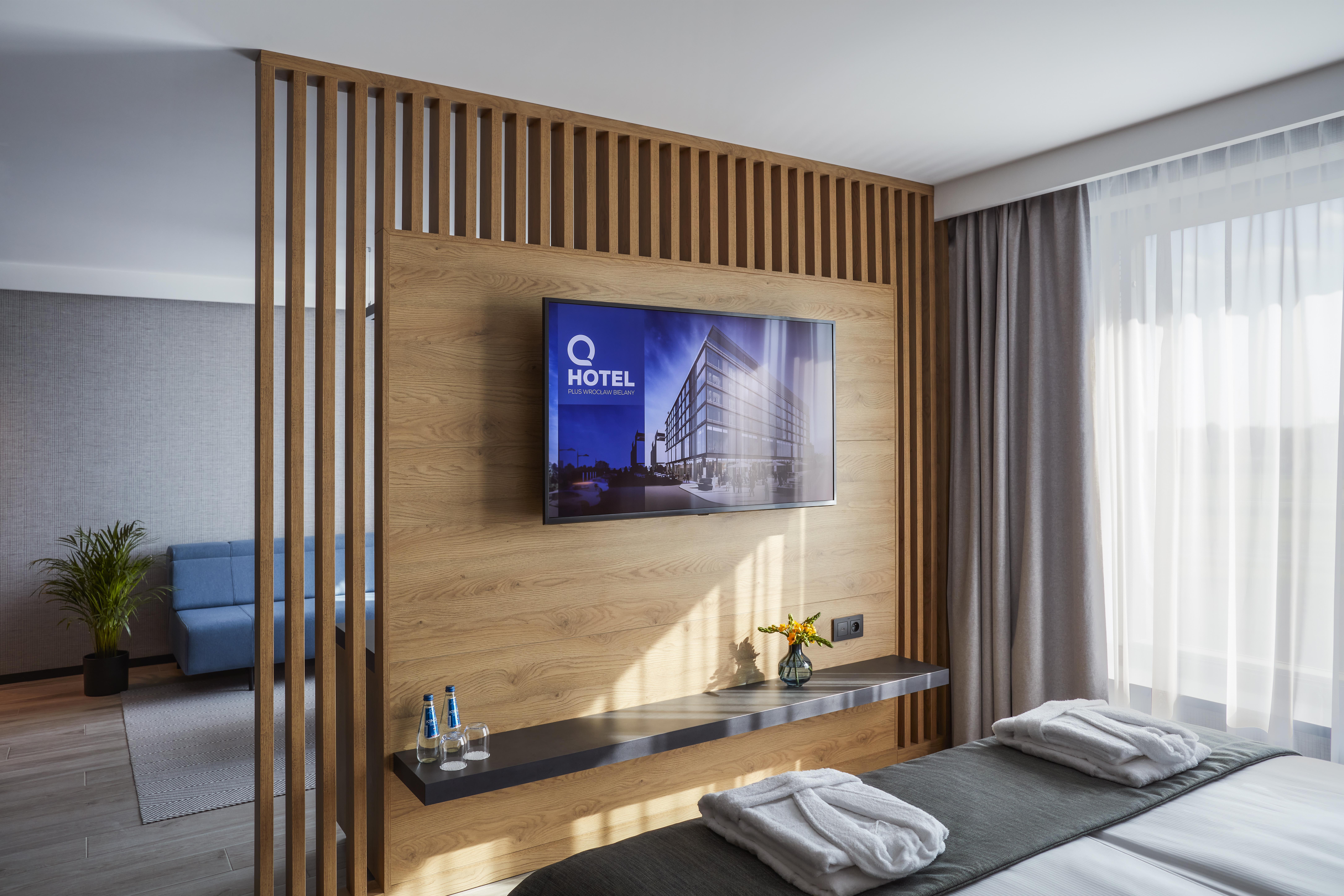 Q Hotel Plus Wroclaw Bielany Bielany Wrocławskie Dış mekan fotoğraf