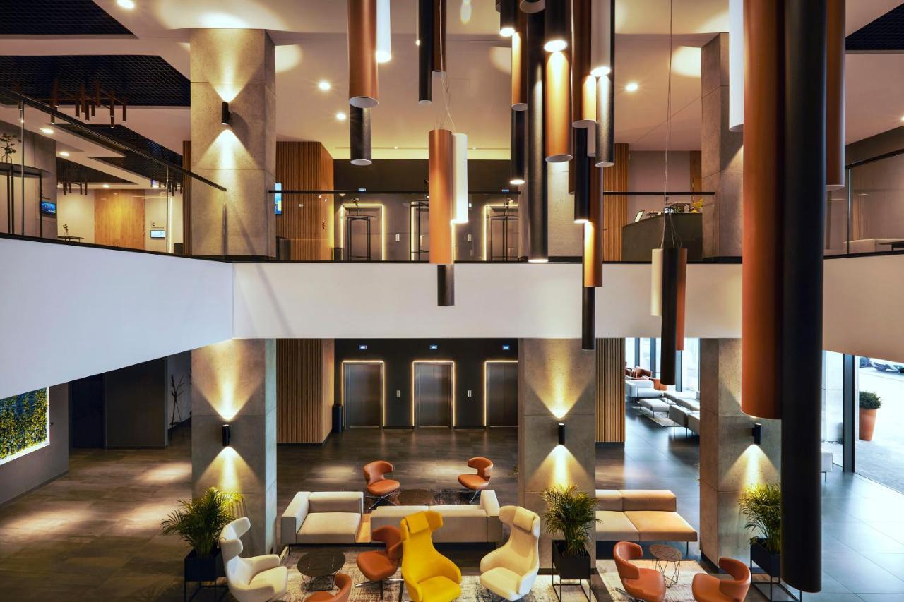Q Hotel Plus Wroclaw Bielany Bielany Wrocławskie Dış mekan fotoğraf